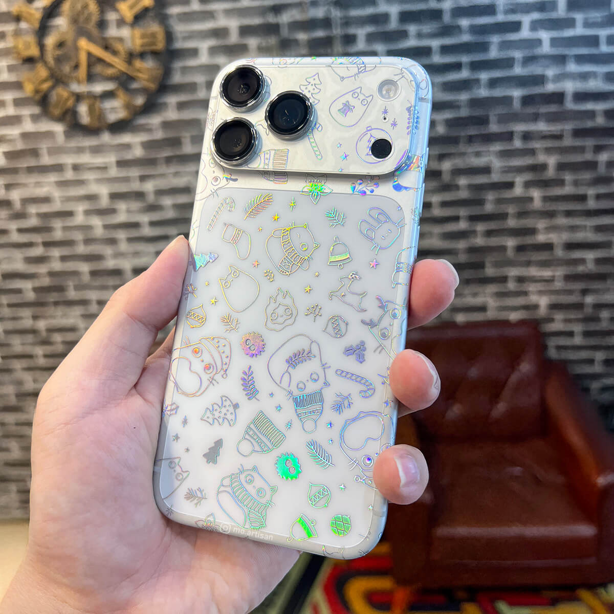 手機貼膜｜3D鈦晶浮雕流光變色膜